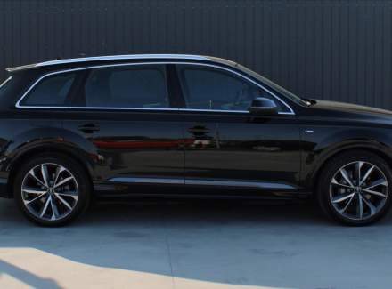 Audi - Q7