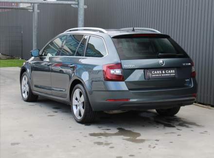 Škoda - Octavia