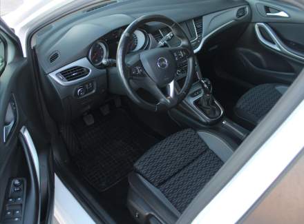 Opel - Astra