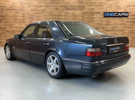 Mercedes-Benz - E-class