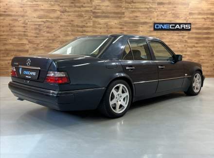 Mercedes-Benz - E-class