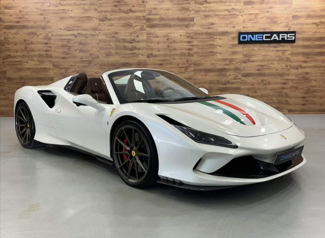 Ferrari - F8 Spider