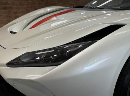 Ferrari - F8 Spider