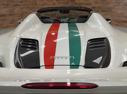 Ferrari - F8 Spider