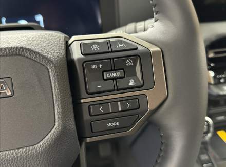 Toyota - Land Cruiser