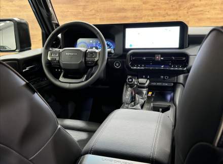 Toyota - Land Cruiser