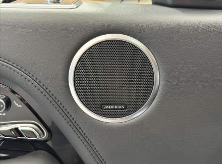 Land Rover - Range Rover