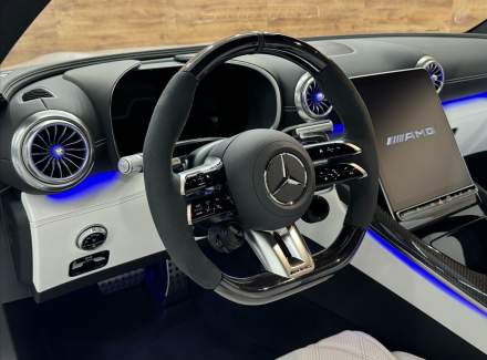 Mercedes-Benz - AMG GT