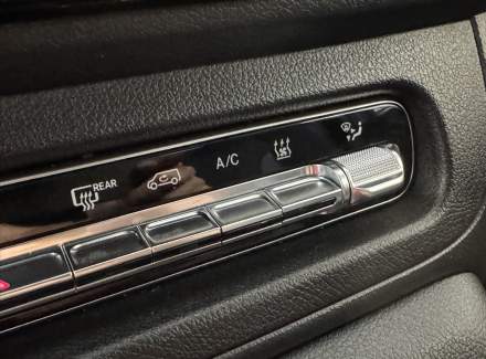 Mercedes-Benz - Vito