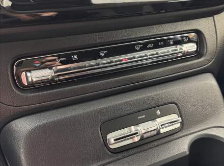 Mercedes-Benz - Vito