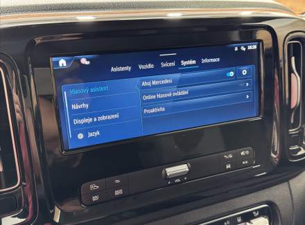 Mercedes-Benz - Vito