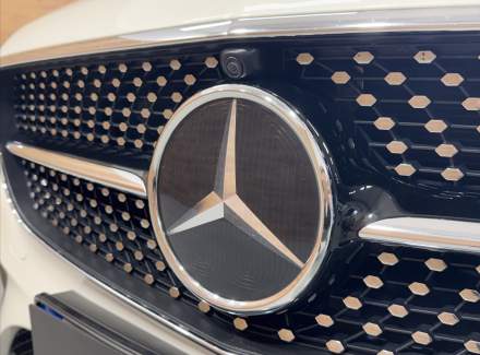 Mercedes-Benz - E-class