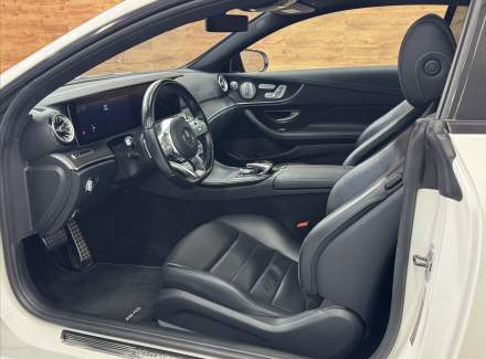 Mercedes-Benz - E-class