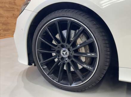 Mercedes-Benz - E-class