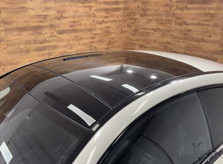 Mercedes-Benz - E-class