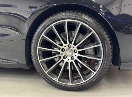 Mercedes-Benz - S-class