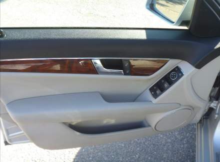 Mercedes-Benz - C-class