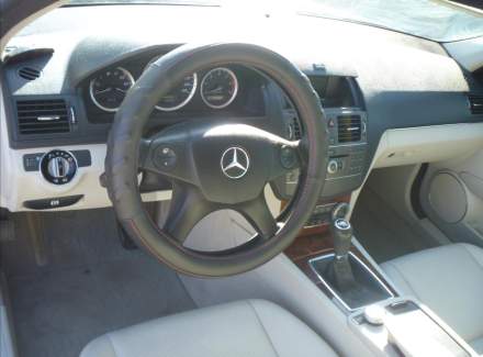 Mercedes-Benz - C-class