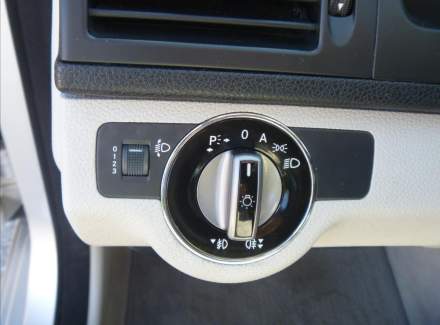 Mercedes-Benz - C-class