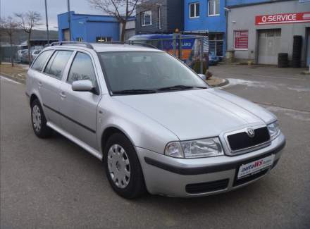 Škoda - Octavia