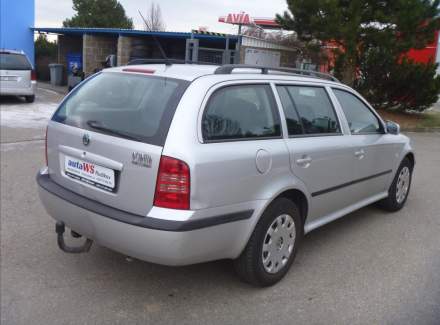 Škoda - Octavia