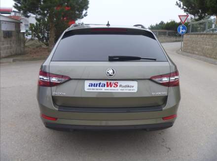 Škoda - Superb