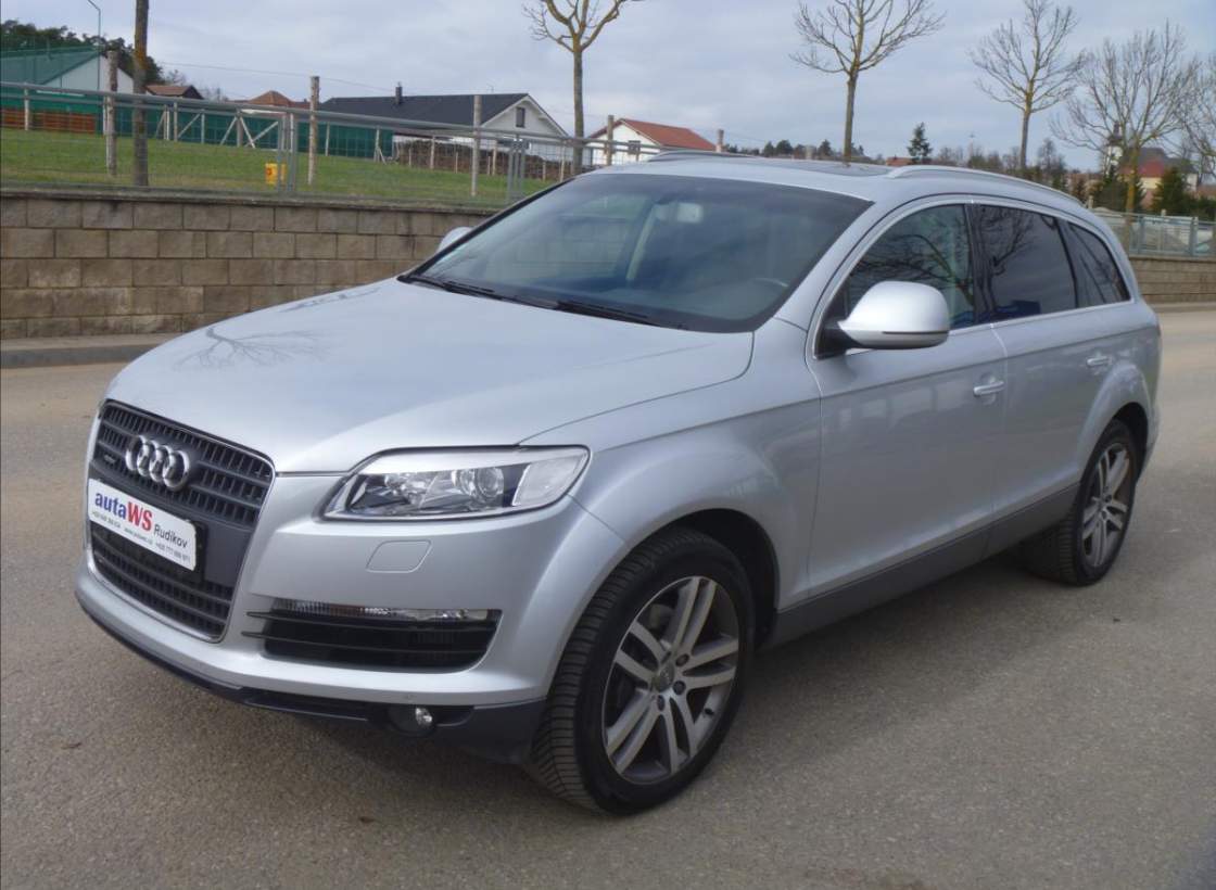 Audi - Q7