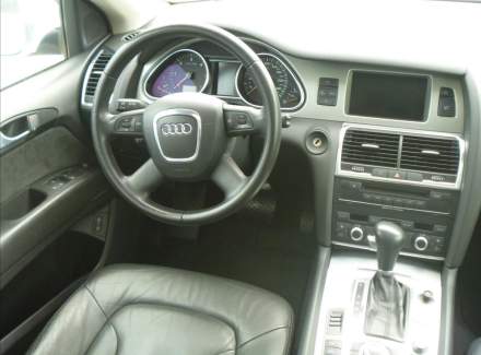 Audi - Q7