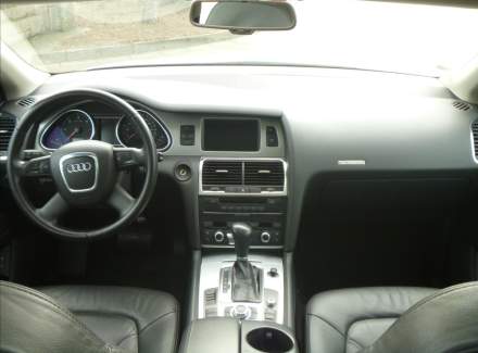 Audi - Q7