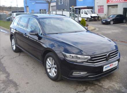 Volkswagen - Passat