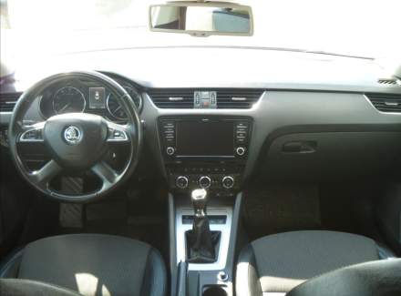 Škoda - Octavia