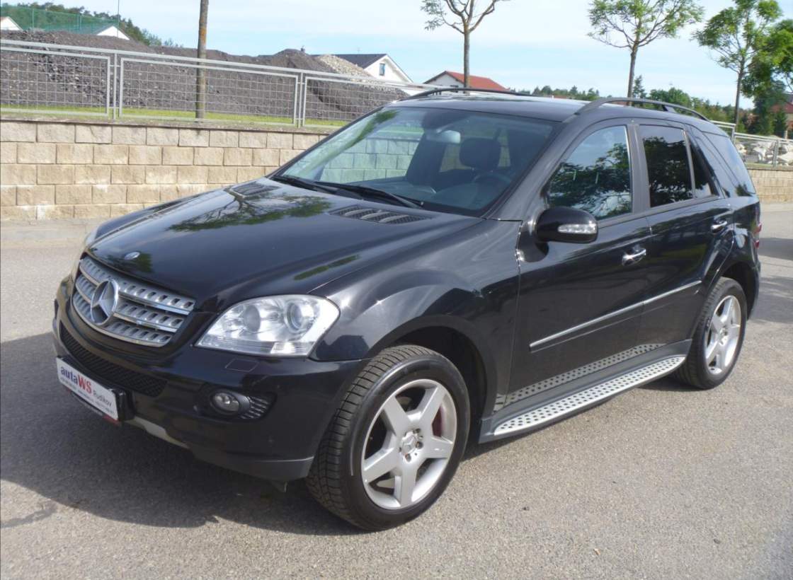 Mercedes-Benz - M-class