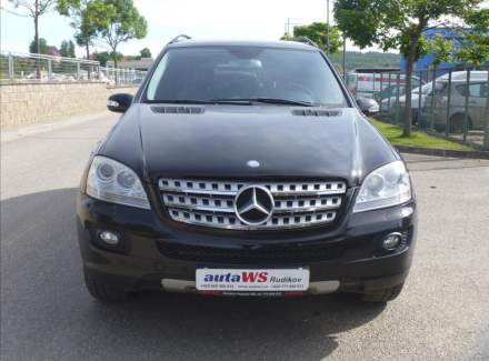 Mercedes-Benz - M-class