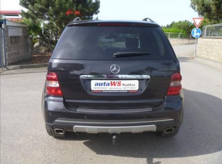 Mercedes-Benz - M-class