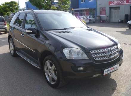 Mercedes-Benz - M-class