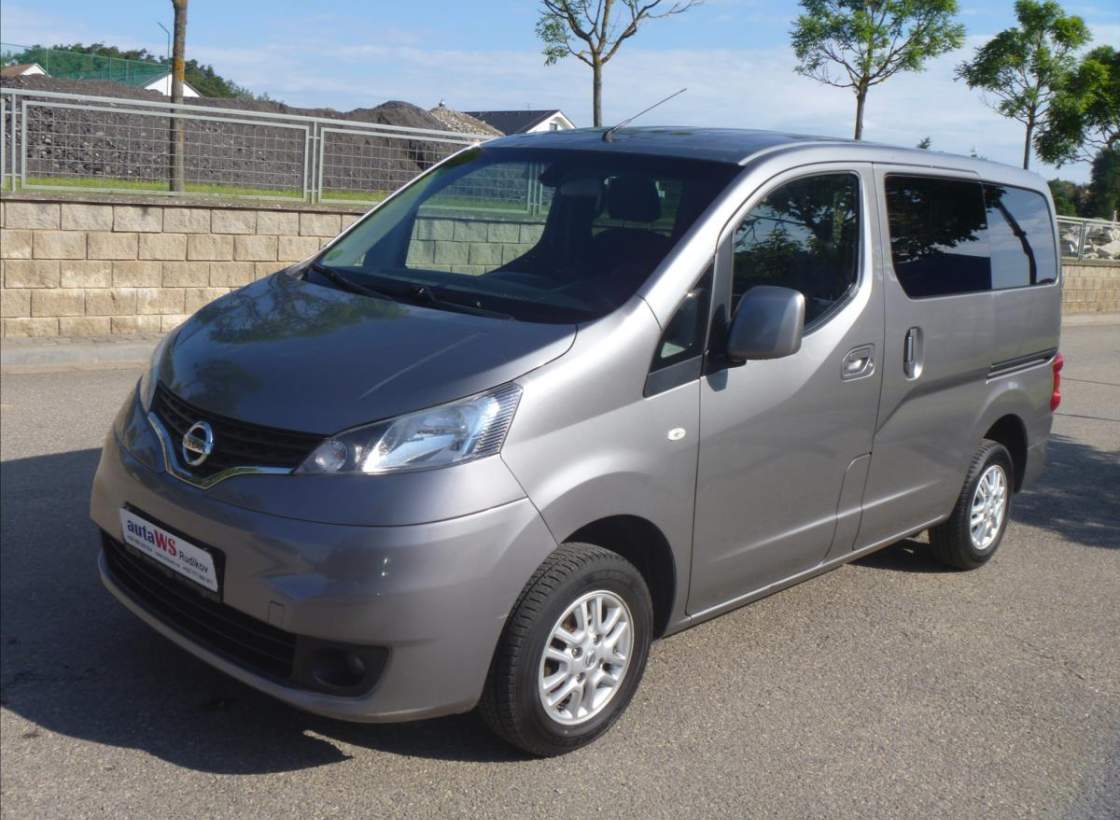 Nissan - NV200