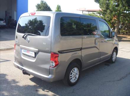 Nissan - NV200