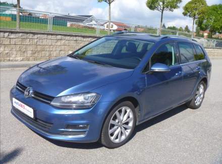 Volkswagen - Golf