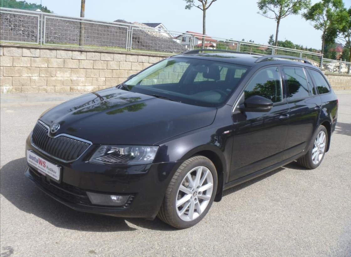 Škoda - Octavia