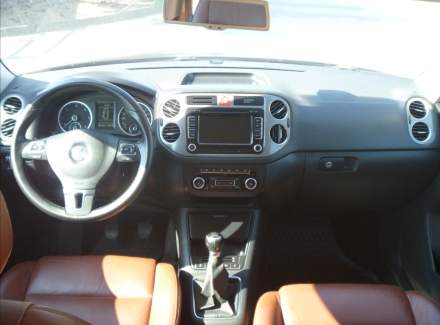 Volkswagen - Tiguan
