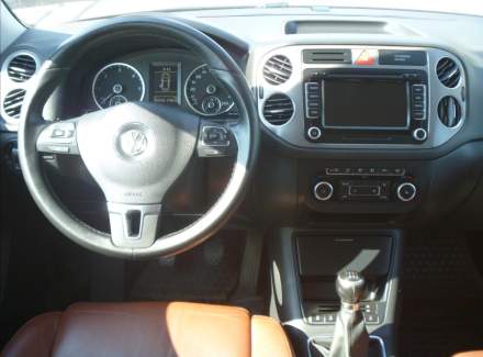 Volkswagen - Tiguan