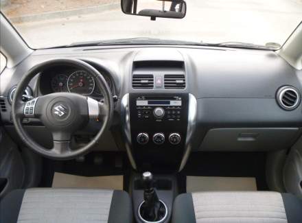 Suzuki - SX4