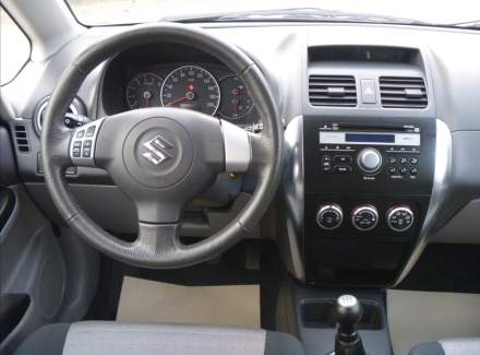 Suzuki - SX4