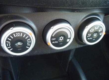 Citroën - C-Crosser