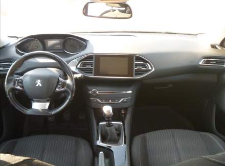 Peugeot - 308