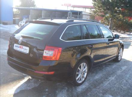 Škoda - Octavia