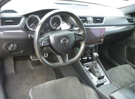 Škoda - Superb