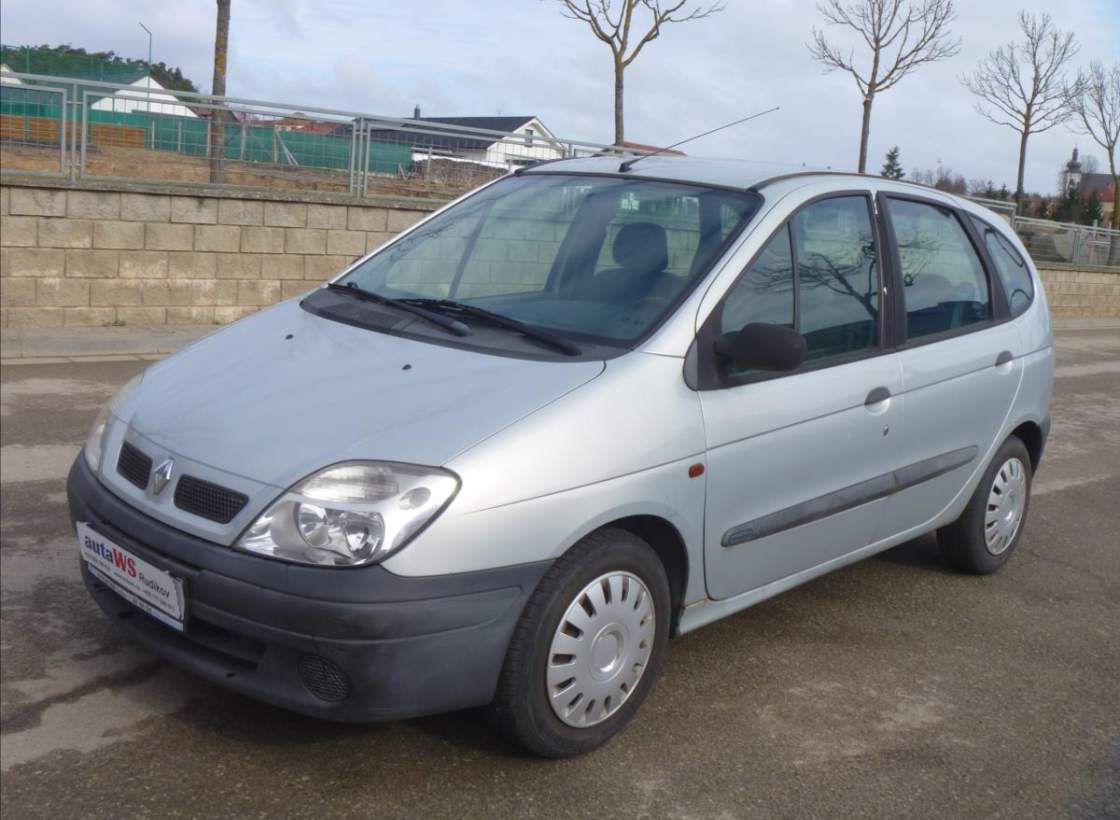Renault - Scenic
