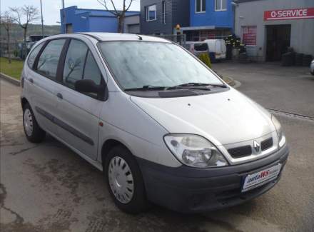 Renault - Scenic