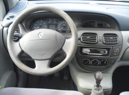 Renault - Scenic